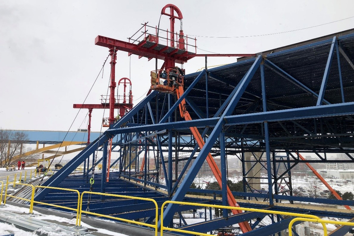 5_Roof lift shown proceeding near the top to soon be re-attached to the new framing-credit Robert Schumacher.jpg