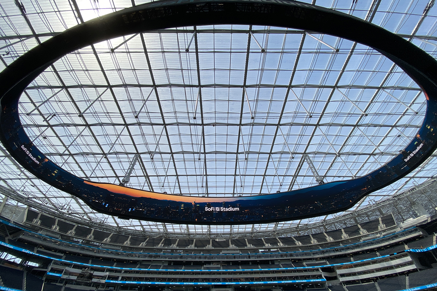 4_SoFi Stadium roof-creditSoFi Stadium.jpg