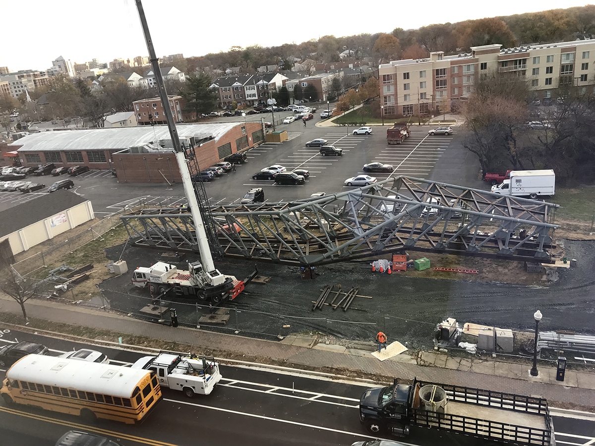 12 Ballston Walkway Construction 01 credit MCiccarelli.jpg