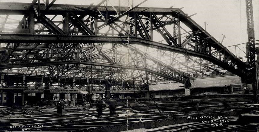 6_Moynihan Train Hall - 06 - Farley Building - Original Mail Sorting Room Trusses.jpg