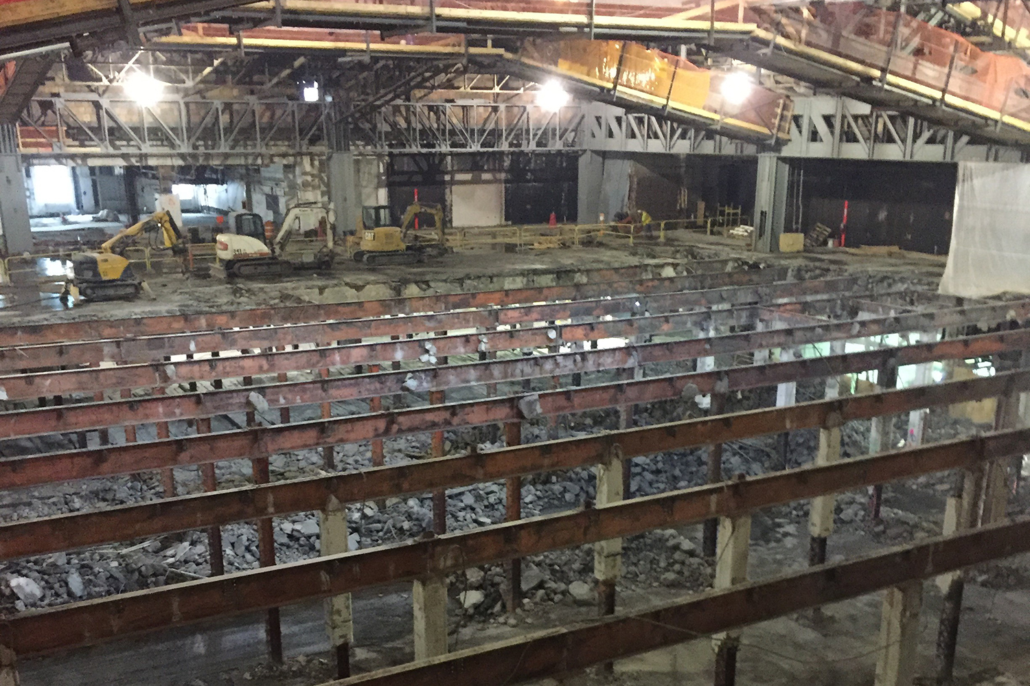 8_Moynihan Train Hall - 08 - Existing Sorting Room Floor Demolition - photo by Severud.jpg