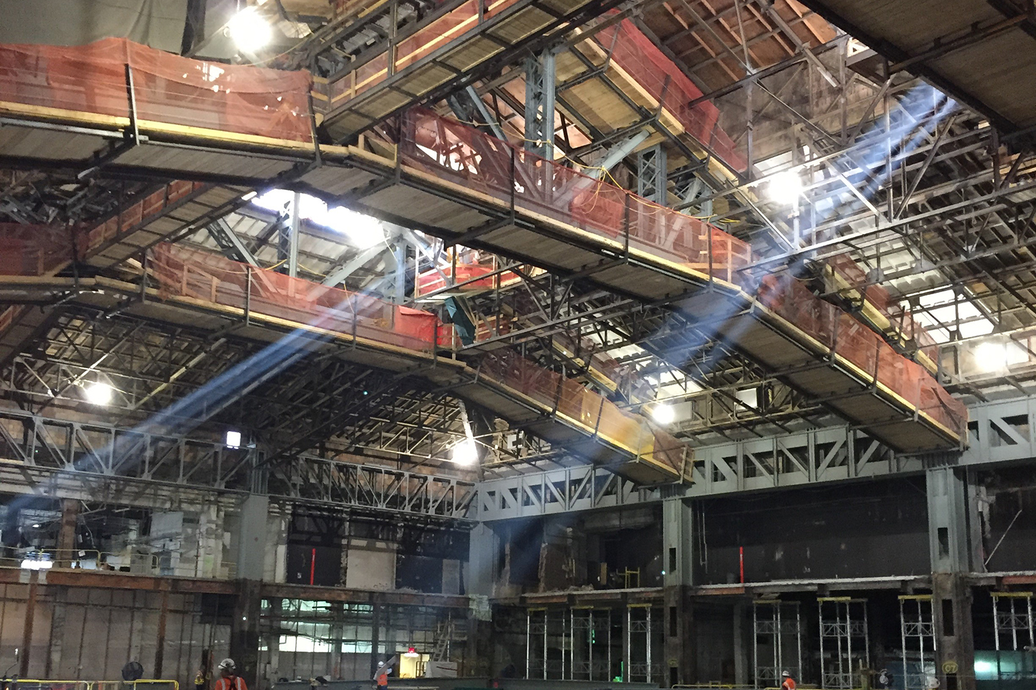 9_Moynihan Train Hall - 09 - Existing Mail Sorting Room Skylight Demolition (interior) - photo by Severud.jpg