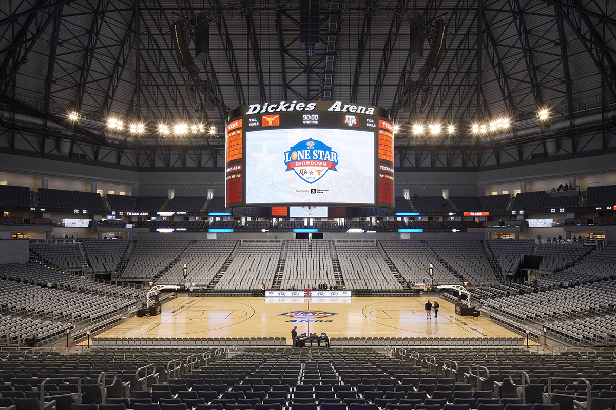 Dickies Arena Interior_Basketball Game-creditSteveHall.jpg