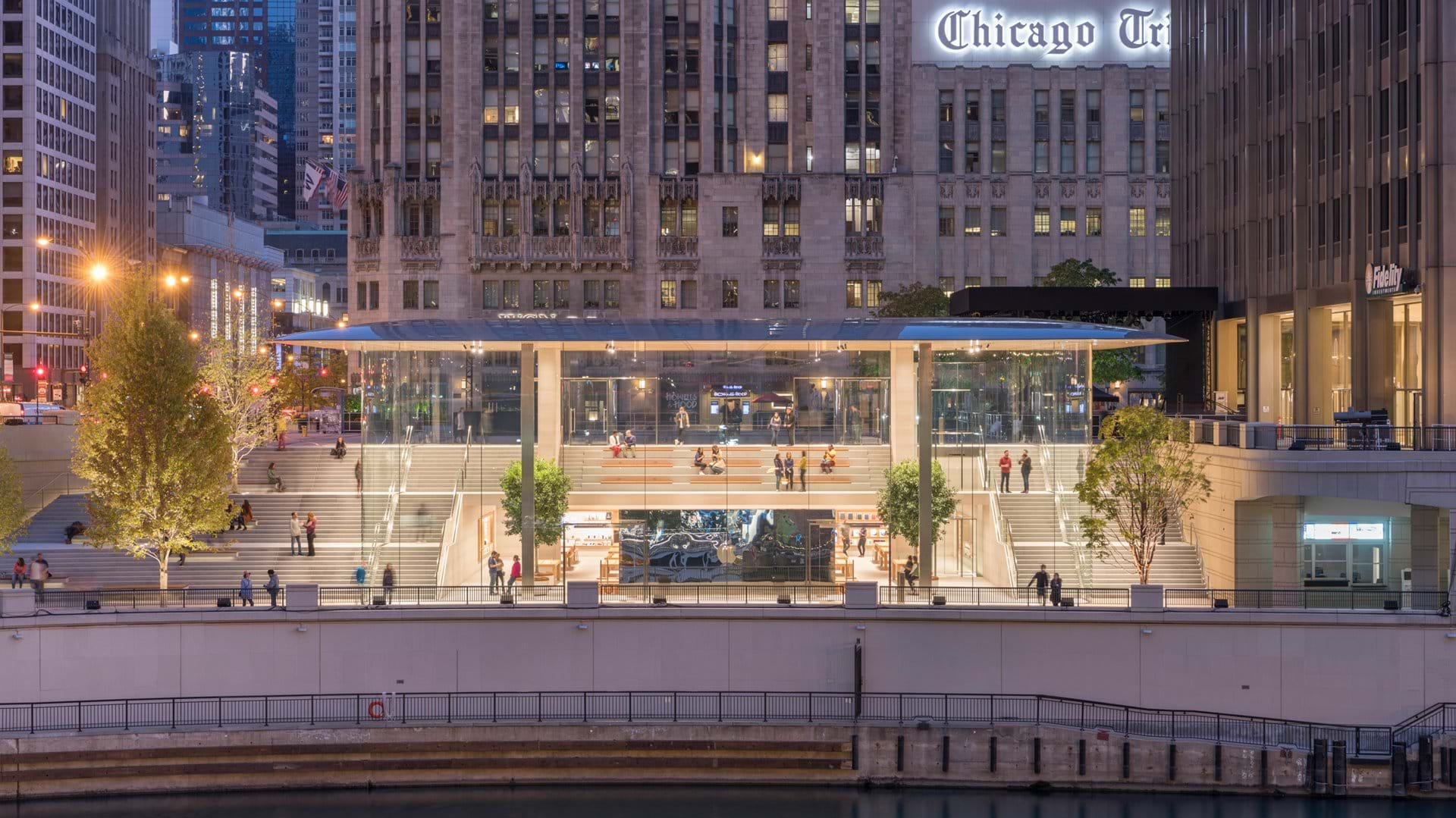 Apple Store  The Magnificent Mile