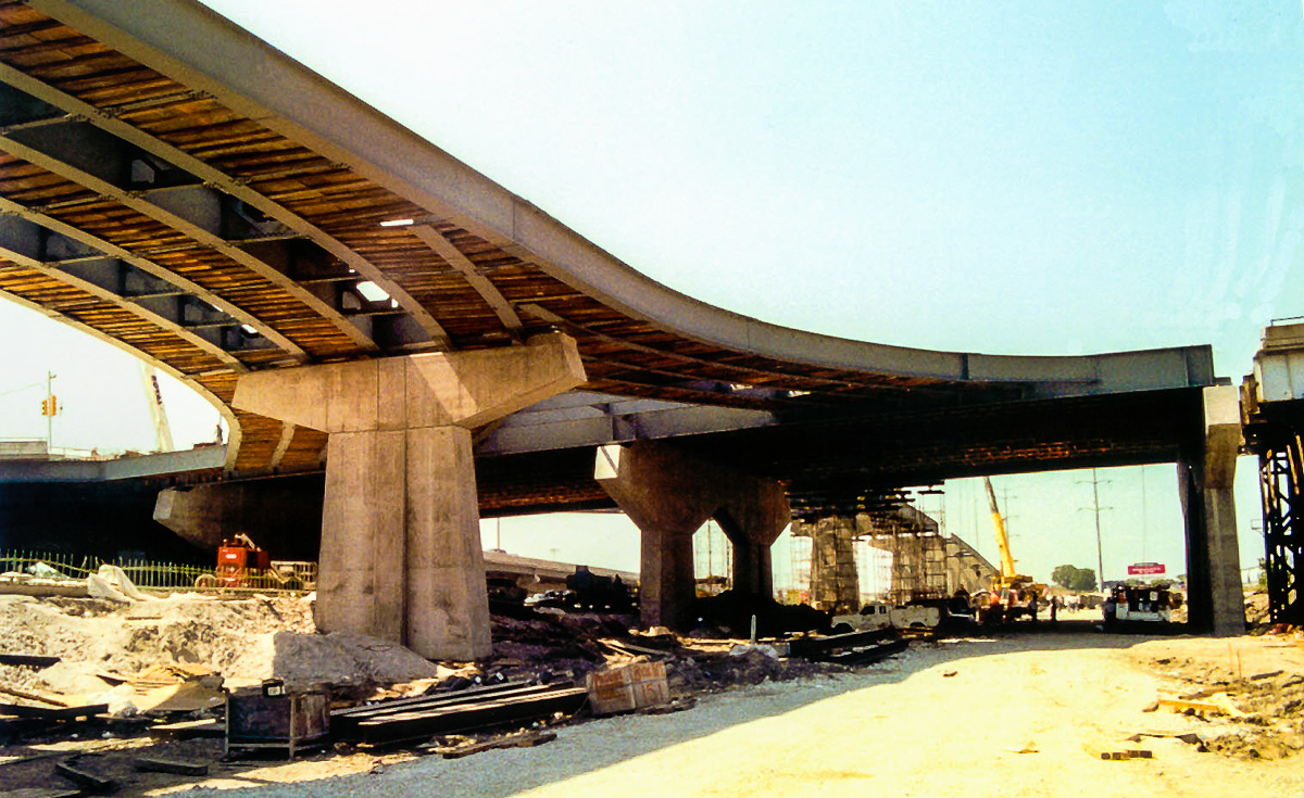 Damen_Ave_03.jpg