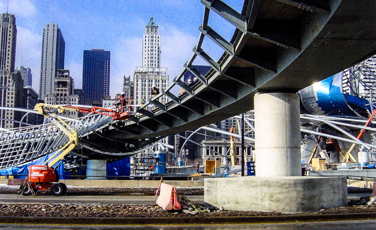 millennium park bridge