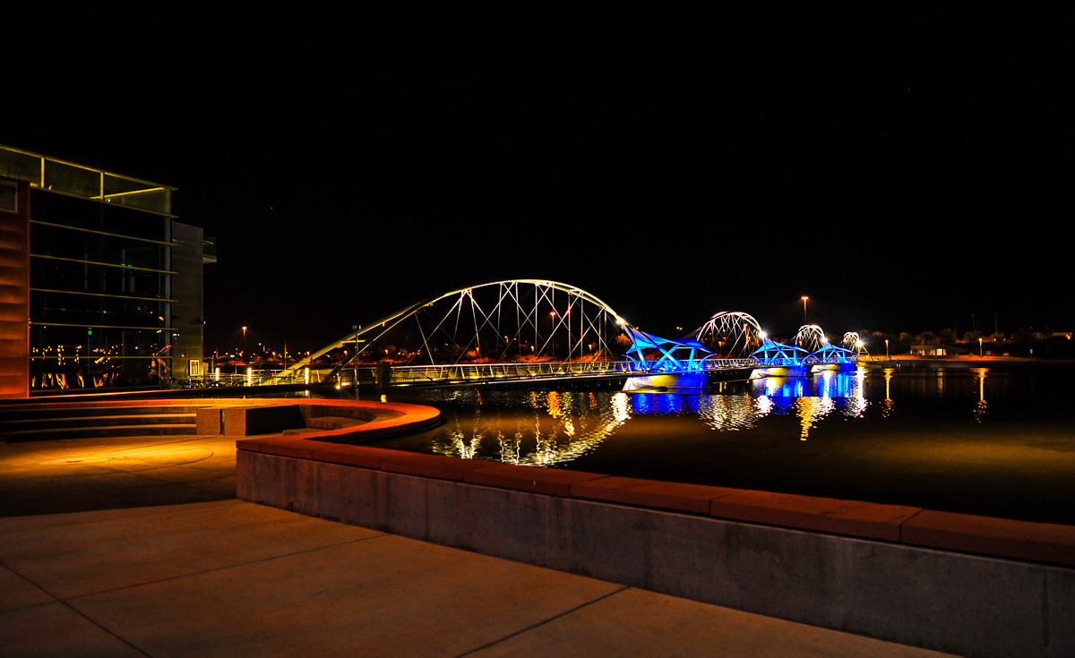 Tempe_Town_Lake_05.jpg