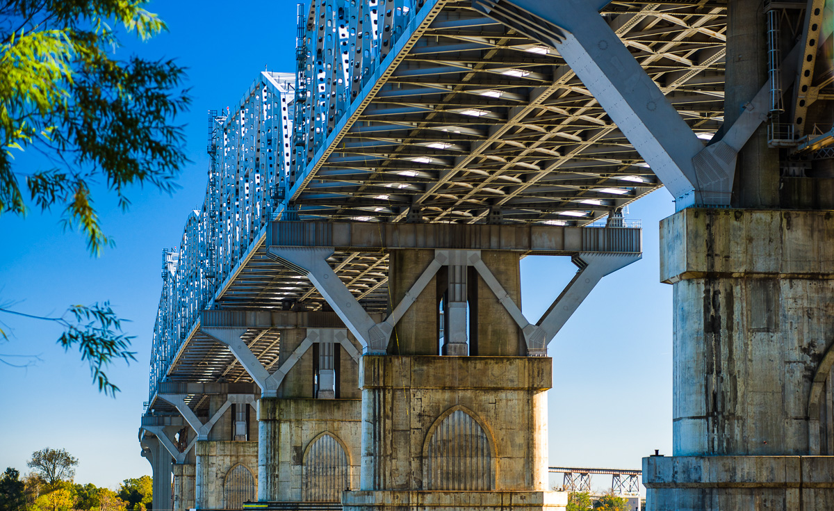 Huey P. Long Bridge Run: Awards