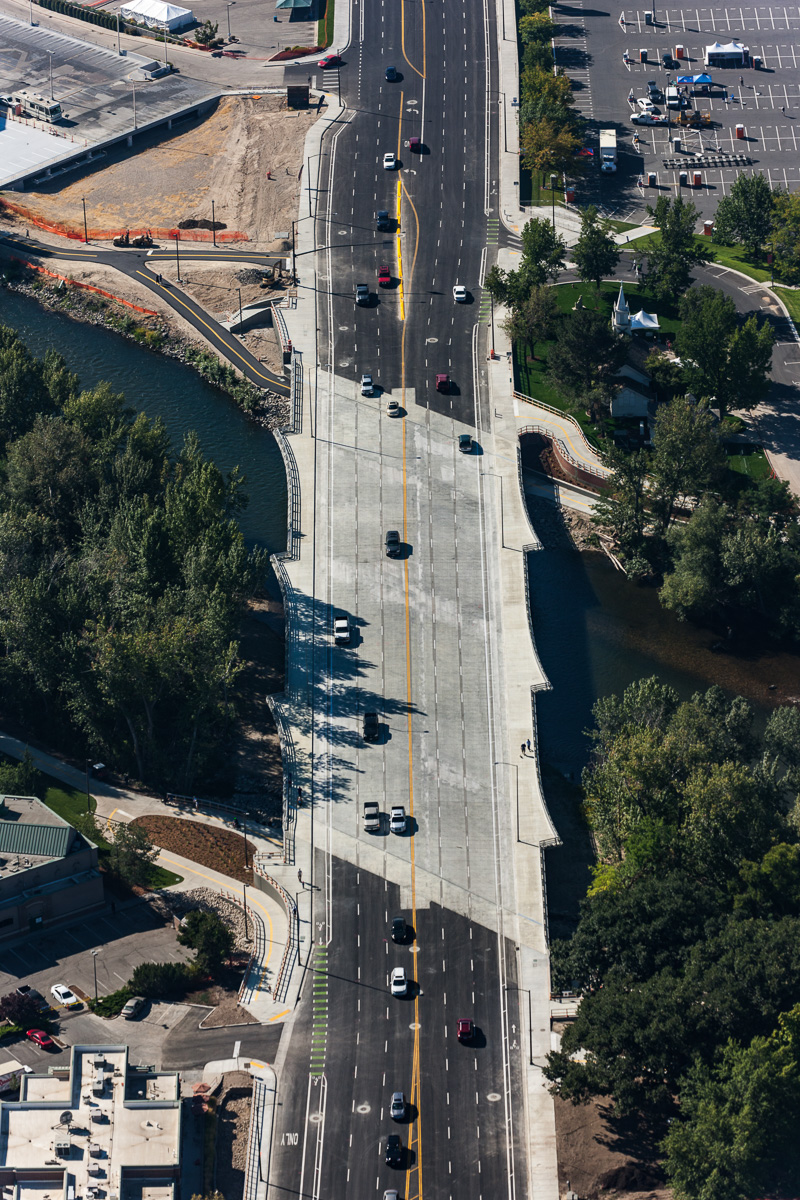 Broadway Avenue Bridge_4.jpg