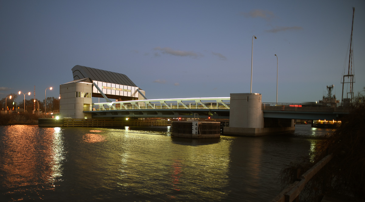 Fort Street Bridge