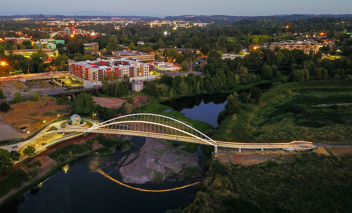 Peter Courtney Minto Island Bircylce and Pedestrian Bridge_4.jpg