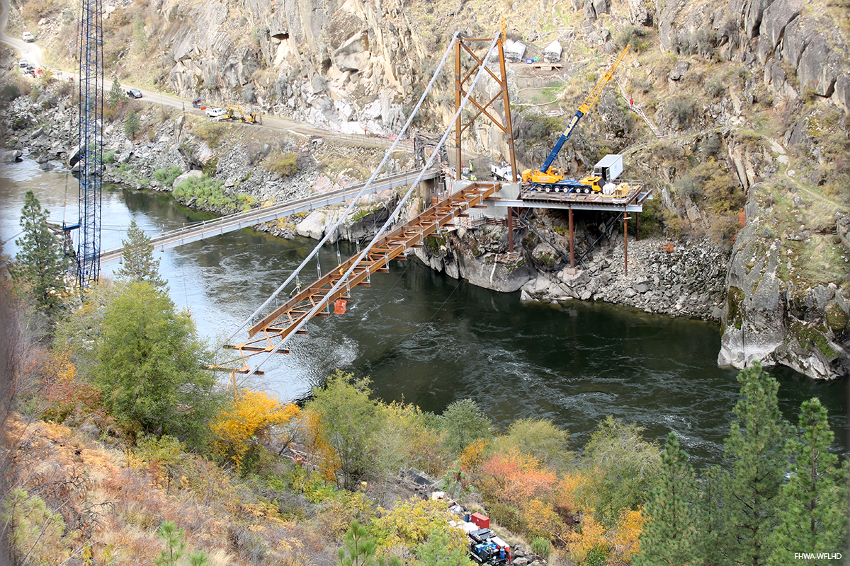 Manning-Crevice-Bridge-09-courtesy-FHWA-WFLHD.jpg