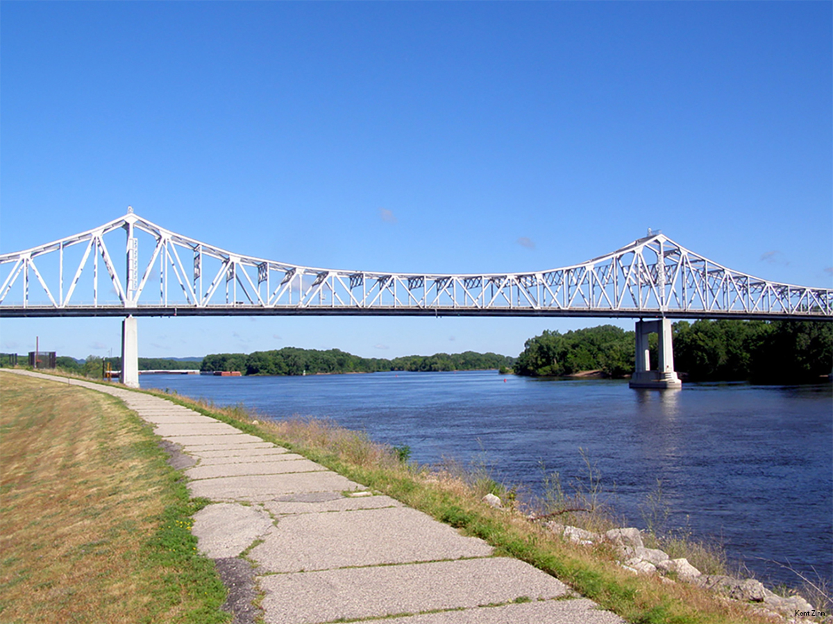 Winona-Bridge-07-credit-Kent-Zinn.jpg